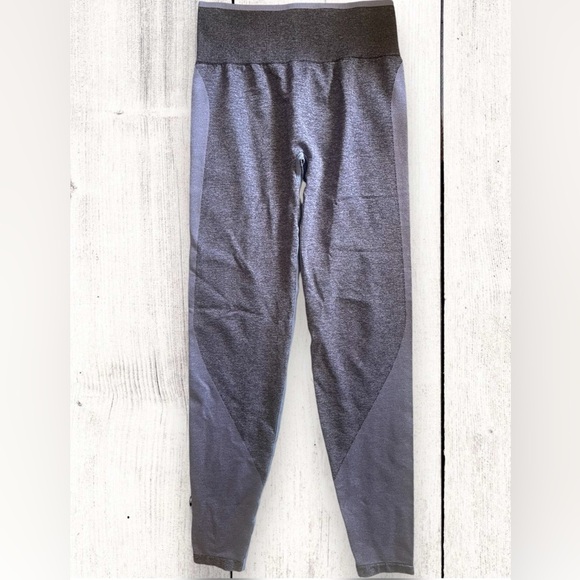 Victoria's Secret PINK Active Seamless Blue Tight Workout Leggings Size Small - Picture 1 of 7